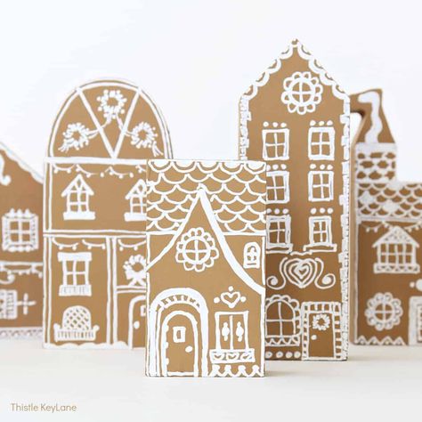 Craft Paper Gingerbread House, Card Board Gingerbread House Ideas, Gingerbread Houses Out Of Cardboard, How To Draw Gingerbread House, Paint Gingerbread House, Paper Gingerbread House Template, Christmas Cardboard Houses, Cardboard Christmas Village, Paper Gingerbread House