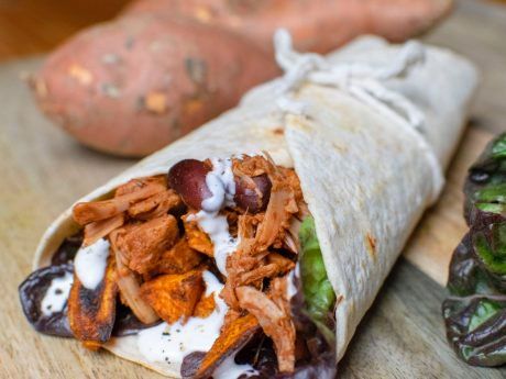 Jerk Jackfruit, Jerk Recipes, Jerk Recipe, Wraps Vegan, Gem Lettuce, Crispy Potato Wedges, Jackfruit Recipes, Jamaican Cuisine, Sweet Potato Wedges