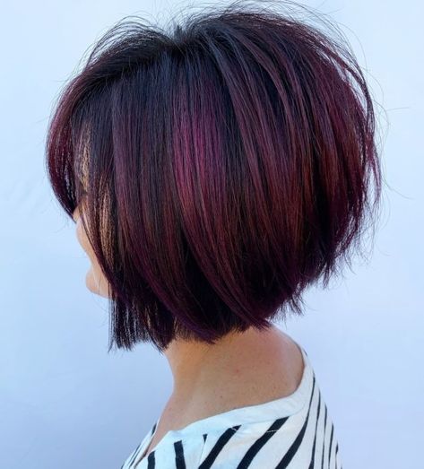 Short Black Hair with Burgundy Highlights Natural Ash Brown Hair, Medium Stacked Haircuts, Dark Maroon Hair, Burgundy Hair With Highlights, Deep Burgundy Hair, Bob Haircut Back View, Dark Burgundy Hair, Stacked Bob Haircuts, Burgundy Hair Dye