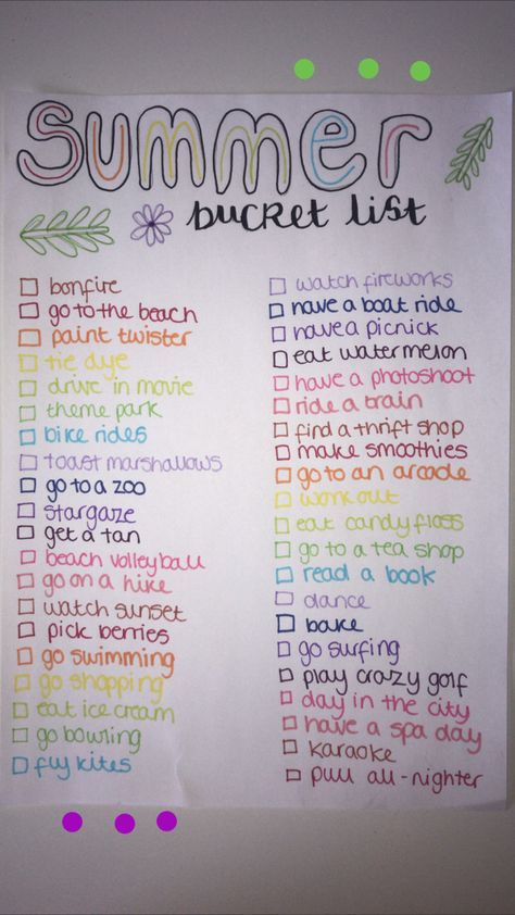 long list of summer activities to tick off as the weeks go by What To Do On Summer Break, Fun Things To Do At The Beach, Spring Break Bucket List, Paint Twister, Summer List Ideas, Things To Fo, Spring Break Activities, Spring Break Ideas, Summer List