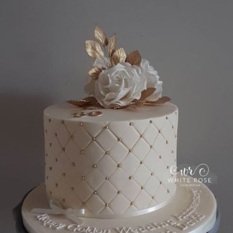 White Rose Cake, 25th Wedding Anniversary Cakes, Golden Wedding Cake, Golden Wedding Anniversary Cake, Rose Cake Design, 25 Anniversary Cake, Anniversary Cake Designs, 50th Wedding Anniversary Cakes, 50th Anniversary Cakes