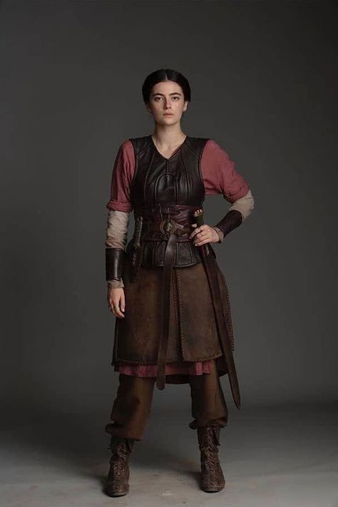 Medival Outfits Women, Medieval Clothing Women, Womens Leather Jackets, Millie Brady, Last Kingdom, Warrior Outfit, The Last Kingdom, Female Knight, Medieval Armor