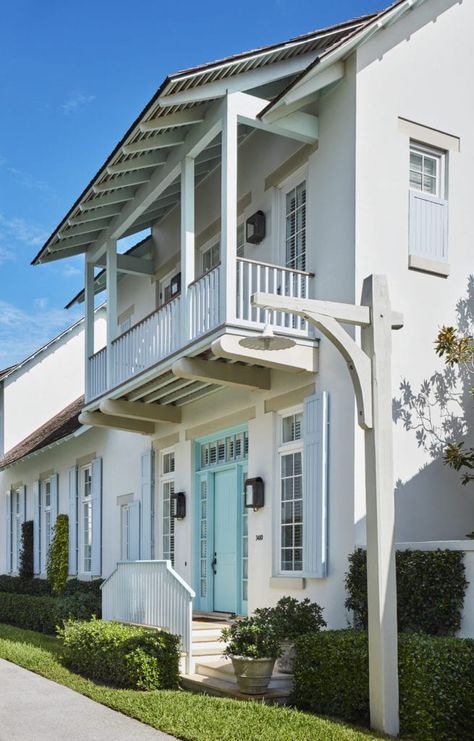 At Home in Florida with Susan Zises Green - The Glam Pad Florida Townhouse, Windsor Florida, West Indies Home, Coastal Exterior, Vacation Winter, West Indies Style, Townhouse Exterior, Glam Pad, Vero Beach Florida