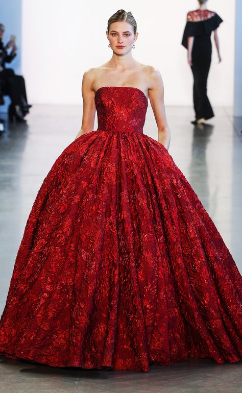 Red Gown Dress, Gown Dress Design, Red Ball Gown, Big Dresses, Lily Evans, Ginny Weasley, Fashion Gowns, Formal Outfits, Red Gowns