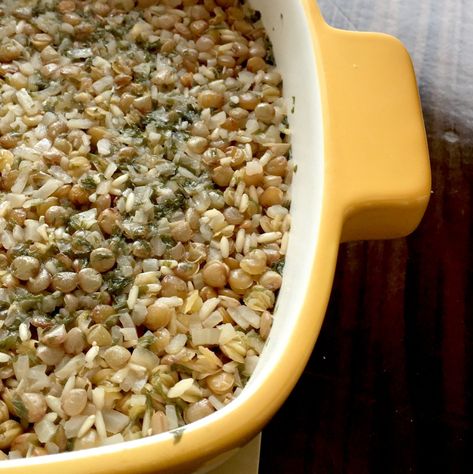 Lentil Pilaf, Easy Rice Pilaf, Lentil Rice, Pilaf Recipe, Slow Cooker Lentils, Pilaf Recipes, Easy Rice, Lentils And Rice, Rice Pilaf