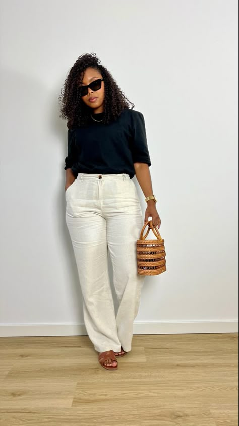 Womens Smart Casual Outfits Summer, Spring Church Outfits 2024, Black Women Outfit Ideas Summer, Casual Summer Outfits Black Women Classy, Elevated Casual Outfits Black Women, Black Blouse Outfit Casual, Summer Business Casual Outfits Black Women, Minimalist Ootd Women, Dress Pants Outfits Work