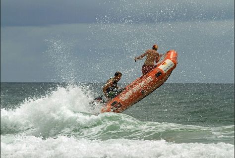 Surf Rescue is common in Australia Life Gard, Saving Change, Surf Lifesaving, Everything Is Connected, Jetski, Drawing Inspo, 2024 Vision, True Blue, Saving Lives