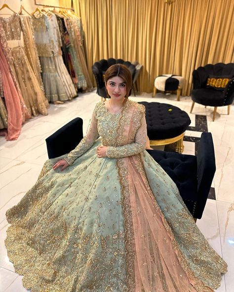 Taking order for this beautiful Outfit colour customization available any other inquiries please contact us on WhatsApp +923167653027 We Ship Worldwide 🌐 - - - #bintezainab #mehndioutfits #mehndibride #makeuptutorial #makeupartist #makeupvideos #bridalgowns #valimareception #pakitanidesigner #ukclothes #pakistanstreetstyle #pakistanicelebrities #gharara #pakistanisuits #punjabweddings #nikahdress #bridaljewellery #photography #mehndijewellery #couplegoals #gownstyle #pakistanidressesuk #hand... Lehanga Party Wear, Shaadi Outfits Pakistani, Valima Bridal Dress Pakistan, Baraat Dress Pakistani Bridal Wear, Walima Dresses Pakistani Brides, Colorful Style Outfits, Jewelry Reels, Wedding Gowns Indian, Indian Wedding Gowns