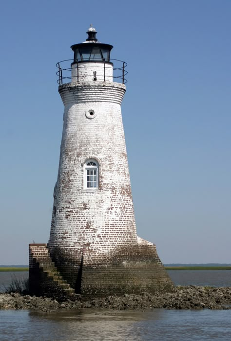 Tybee Island Lighthouse, Lighthouse Photos, Foto Transfer, Lighthouse Pictures, Beautiful Lighthouse, Beacon Of Light, Tybee Island, Georgia On My Mind, Light The Way