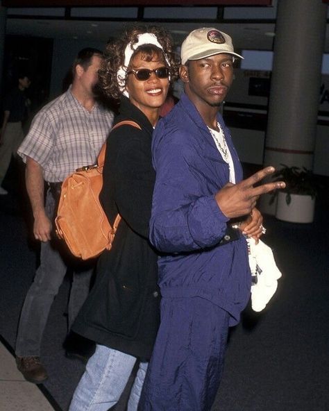 Whitney Houston & Bobby Brown Bobby And Whitney, Whitney Houston Young, Houston Pictures, Whitney Houston Pictures, Halloween 23, Couple Costume, Elegant Clothes, Artists And Models, Vintage Black Glamour