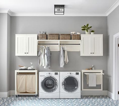 Hallway Laundry Closet, Garage Laundry Rooms, Laundry Room Design Ideas, Pipe Clothes Rack, Tiny Laundry Rooms, Closet Laundry, Laundry Room Wallpaper, Dream Laundry Room, Laundry Room Closet