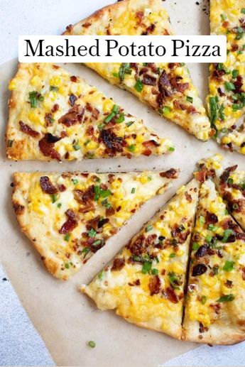 Mashed Potato Pizza is the perfect way to use up leftover mashed potatoes and is truly one of my favorite pizzas! Potatoe Pizza, Mashed Potato Pizza, Potato Pizza Recipe, Potato Pizza, Perfect Mashed Potatoes, Easy Mashed Potatoes, Potatoes Recipes, Creamed Potatoes, Leftover Mashed Potatoes