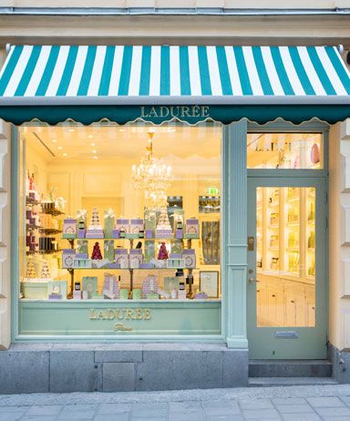 Ladurée - Pastry - 1118 Lincoln Road  Miami, FL 33139 Striped Awning, Bakery Store, Windows Display, Laduree Paris, Store Concept, Exterior Signage, Bakery Design, Shop Fronts, Cafe Shop