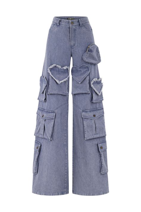 BLUE DENIM CARGO PANTS | Sudi Etuz | CULT MIA Cargo Pants Pattern Free, Fashion Outfits 2024 Trends Spring, Cool Pants Design, Jean Cargos, Worst Fashion Trends, Blue Denim Cargo Pants, Cargo Pants Jeans, Blue Pants Outfit, Cargo Denim Pants