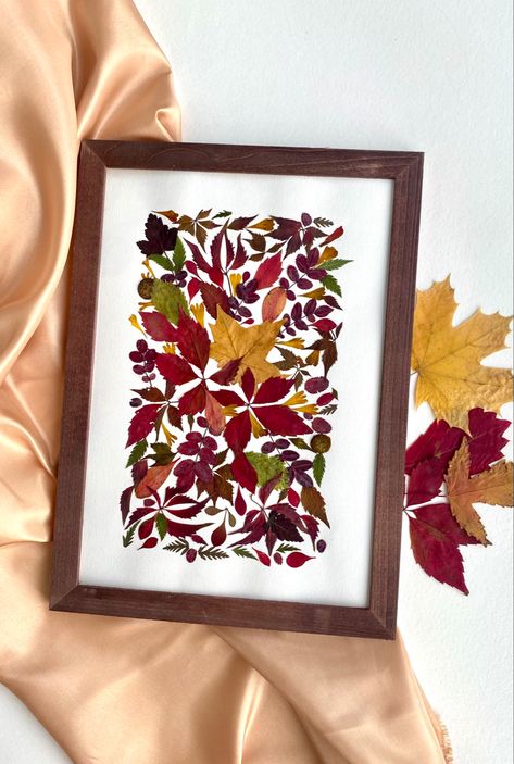 Pressed Fall Leaf Art, Pressed Leaf Art Diy, Dried Leaf Crafts, Pressed Leaves Art, Pressed Leaf Art, Dried Leaf Art, Leaf Art Diy, Dry Leaf Art, Leaf Collage