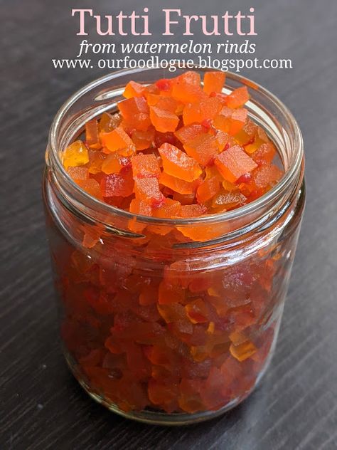 Tutti Frutti - from watermelon rinds Canning Watermelon, Dehydrated Candy, Watermelon Preservation, Watermelon Candy Recipes, Preserving Watermelon, Watermelon Peel Recipe, Watermelon Rinds Recipes, Candied Watermelon Rind Recipe, Uses For Watermelon Rinds