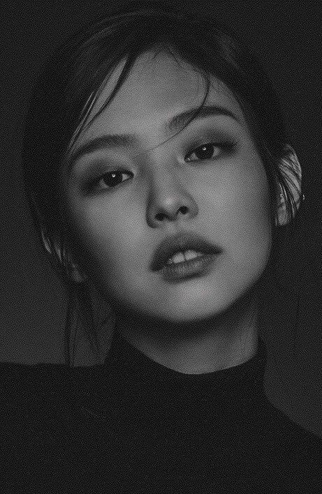 Rpk Yj, White Aesthetic Photography, People Reference, Bts Black And White, Ruby Jane, Black And White Face, Best Girl, Model Paint, Black And White Wallpaper