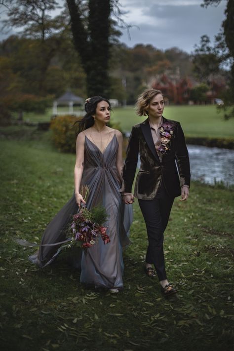 Inspired by Dark Academia and Greek Mythology, hosted in the English Countryside. Dark Academia Wedding Ideas, Cottagecore Weddings, Greek Mythology Wedding, Romantic Gothic Wedding, Academia Wedding, Aesthetic Weddings, Dark Academia Wedding, Midsummers Night, Dark Wedding Theme