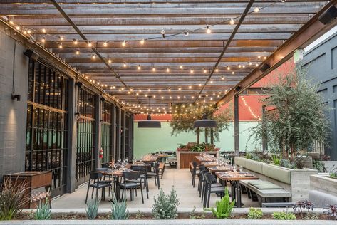 First Look at Momofuku Chef David Chang’s LA Restaurant Majordomo - Eater LA Backyard Restaurant, Rooftop Restaurant Design, Casual Restaurant, David Chang, Restaurant Exterior, Fast Casual Restaurant, Korean Restaurant, Awning Canopy, Fast Casual