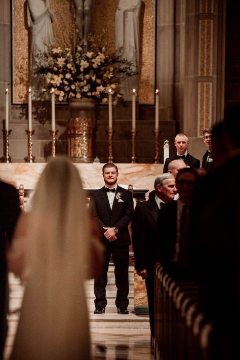 The groom waits for his bride at this stunning ceremony at the Cathedral of Christ the King Wedding Day Shots Photo Ideas, Wedding Family Portraits Group Shots, Bridal Portraits Poses Indoors, Wedding Picture Ideas With Parents, Bride Solo Poses, Church Wedding Photos, Church Wedding Photography, Wedding Ceremony Pictures, Church Wedding Ceremony