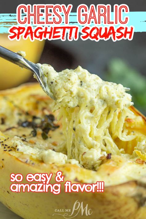 half spaghetti squash with cream cheese and seasoning Cheesy Garlic Spaghetti Squash, Garlic Spaghetti Squash, Baked Spaghetti Squash Recipes, Garlic Parmesan Spaghetti Squash, Cheesy Spaghetti Squash, Healthy Squash Recipes, Parmesan Spaghetti Squash, Cream Cheese Spaghetti, Spaghetti Squash Recipes Easy