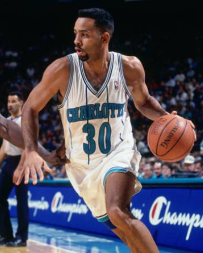 Dell Curry Dell Curry, Nba Stars, Charlotte Hornets, Steph Curry, Sports Stars, Stephen Curry, Hornet, Nba, Basketball