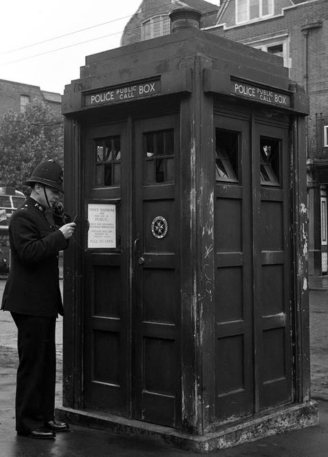 Metropolitan Police Box. Hammersmith, London, 1948. Little do they know, it's really the TARDIS. Metropolitan Police, Police Box, Phone Booth, Wibbly Wobbly Timey Wimey Stuff, Old London, Timey Wimey Stuff, Matt Smith, Time Lords, West London