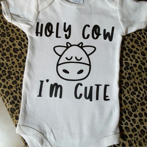 Custom Made Onsie Size 3 To 6 Months Infant Onesies Cricut, Onsie Ideas Gender Neutral, Diy Onsie Design, Baby Onesie Decorating Ideas, Newborn Onsies Cricut, Baby Onsies Ideas Drawing, Baby Onsie Decorating Idea, Cute Baby Onsie Ideas, Cricut Onsies Ideas