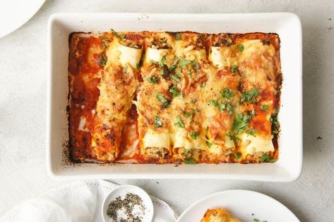 Chicken and Ricotta Cannelloni Chicken And Ricotta, Chicken Cannelloni, Ricotta Cannelloni, Cannelloni Recipes, Australia Food, Mince Recipes, Minced Meat, Marinara, Easy Chicken