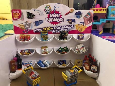 Mini Brands Birthday Party Ideas, Mini Brands Storage Ideas, Diy Mini Brands Display, Mini Brands Display Diy, Diy Mini Brands, Mini Brands Display, Canister Crafts, Mini Brands Toys Diy, 5 Surprise Mini Brands