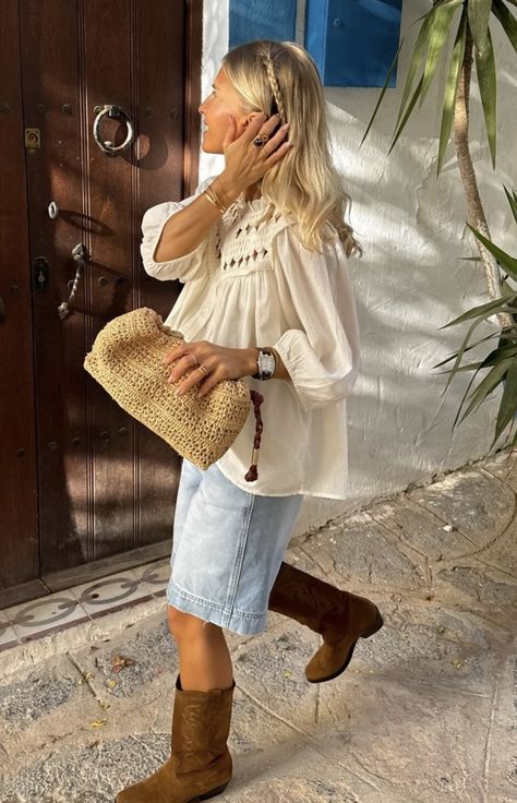 Preppy Boho Aesthetic, Boho Chic Fall Outfits, Summer Mom Fashion, Casual Daytime Outfits, Preppy Boho, Boho Core, Date Day Outfit, Australia Outfit, How To Layer Clothes