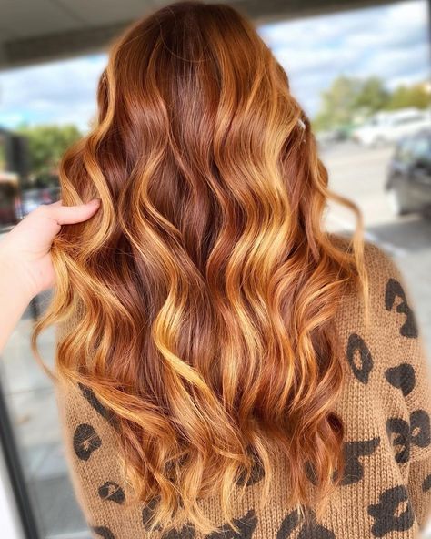 Red And Blonde Hair, Red And Blonde, Cinnamon Hair, Copper Balayage, Strawberry Blonde Hair Color, Ginger Hair Color, Copper Hair Color, Strawberry Blonde Hair, Hair Color Shades