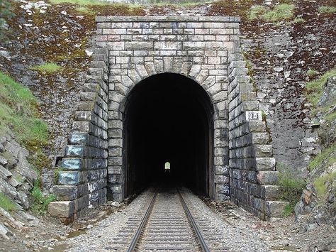 Train Tunnel. paint around closet? Train Tunnel, Model Train Sets, Model Train Scenery, Low Poly Art, Train Pictures, Thomas The Tank Engine, Model Train Layouts, Train Layouts, Train Tracks