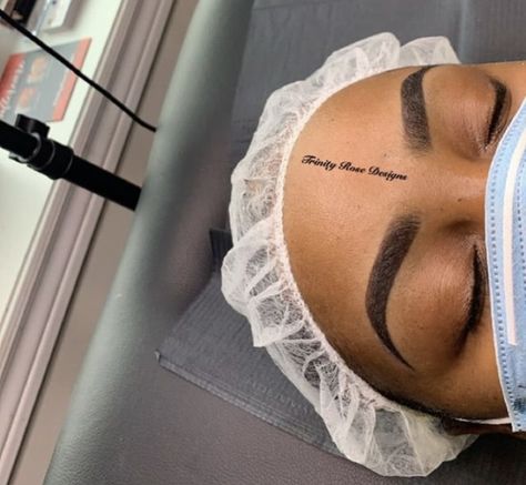 Ombre Brows Black Women, Tinted Eyebrows Black Women, Eyebrow Goals, Eyebrows Goals, Henna Eyebrows, Ombre Eyebrows, Sparse Brows, Brow Tattoo, Brow Styling