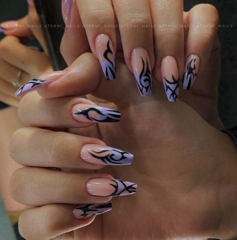 Lilac And Black, Nailart Ideas, Concert Nails, Lilac Nails, Soft Nails, Chic Nails, Long Acrylic Nails, Black Nails, How To Do Nails