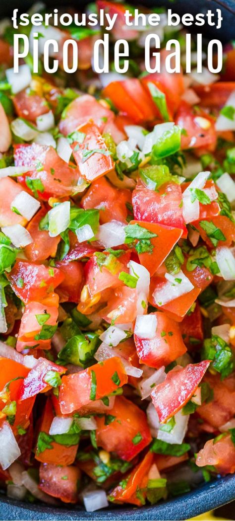 Our go-to recipe for Mexican Pico De Gallo. Easy, excellent recipe for salsa. This pico de gallo is perfect with chips or on tacos, nachos, everything! The best and easiest appetizer and always a crowd pleasing salsa recipe. #natashaskitchen #picodegallo #pico #salsa #appetizer #dip Pico Salsa, Recipe For Salsa, Pico Recipe, Keto Sauce, Fresh Salsa Recipe, Nachos Recipe Easy, Nachos Recipe, Fresh Salsa, Homemade Salsa