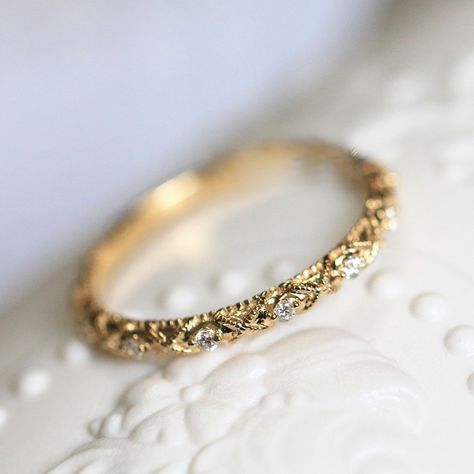 Solid Gold 14karat Vintage Diamond Engagement Rings, Victorian Engagement Rings, Victorian Antique Jewelry, Antique Style Engagement Rings - Etsy Engagement Rings Victorian, Antique Engagement Rings Victorian, Rose Engagement Ring Vintage, Vintage Diamond Engagement Rings, Victorian Gold Ring, Antique Style Engagement Rings, Unique Gold Rings, Pretty Engagement Rings, Fantasy Ring