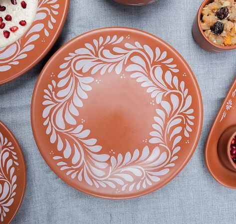 😱🤩 Did you HEAR of our FREE SHIPPING for Dinnerware Sets PLUS SALE ?!!! SIMPLE: Just📱 TEXT 760.485.9460 for CODE SHOP NOW: 20-Piece Mexican Handmade Porcelain (ZERO LEAD) RESTAURANT QUALITY Dinnerware Sets: Puebla & Talavera Styles . Mexican Artisan at its FINEST! TALAVERA: Cobalt blue color under a hand-painted design converges with the best of our roots in this beautiful porcelain collection Its name honors the affection and semblance of the traditional Talavera decoration. Ideal for re... Mexican Plates, Sayulita Wedding, Pottery Idea, Artisan Decor, Handmade Porcelain, Dinnerware Sets, Cobalt Blue, Dinnerware, Doodles