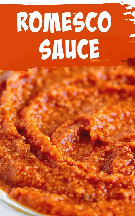 If you never tried this fantastic and easy recipe, you should asap! It has roasted tomatoes, red peppers, almonds, and a few other ingredients. It comes together quickly and is truly a versatile sauce, good for pasta, sandwiches, as a dip, with fish, chicken and more. It ranks among my favorite sauces. Red Pepper Almond Sauce, Romesco Sauce Recipe, Kitchen Notes, Romesco Sauce, Yummy Pasta Recipes, Roasted Meat, Sweet Sauce, Easy Pasta Recipes, Homemade Pasta