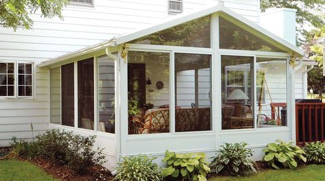 Enclosed Patio Ideas, Four Season Sunroom, Outdoor Sunroom, Design Per Patio, Patio Addition, 3 Season Porch, All Season Room, Three Season Porch, 4 Season Room