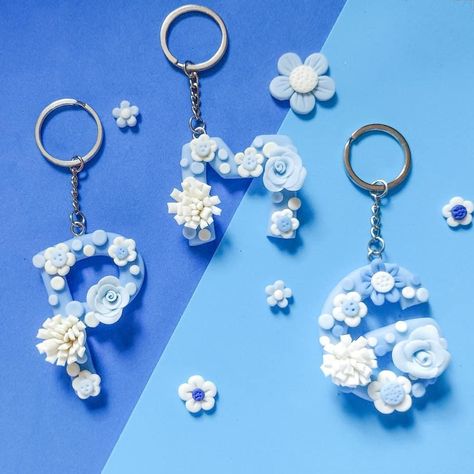 Polymer Clay Letter Keychain, Clay Letter Keychain, Clay Keychain, Letter Keychain, Blue Clay, Small Business Inspiration, Flower Names, Polymer Clay Flowers, Clay Flowers