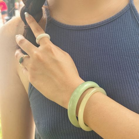 Jade Rings Aesthetic, Jade Bangle Aesthetic, Jade Bracelet Aesthetic, Bangle Outfit, Jade Aesthetic, Fitting Rooms, Jade Jewellery, Jade Rings, Jade Charm