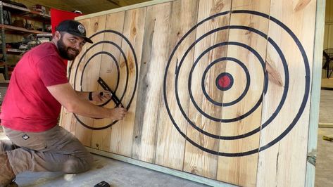 DIY Axe Throwing Target Build - Exmark's Backyard Life Diy Ax Throwing, Ax Throwing, Homemade Stencils, Patio Games, Rural Lifestyle, Backyard Games, Random Ideas, Bring Up, Backyard Fun