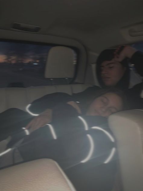 Sleeping In Car Aesthetic Couple, Car Cuddling Couples, Sleepy Couple Aesthetic, Couple Goal In Car, Car Cuddles Couples Backseat, Car Cuddles Couples, Couple Snuggle Aesthetic, Cute Couple Pics Cuddling, Couple In A Car Aesthetic