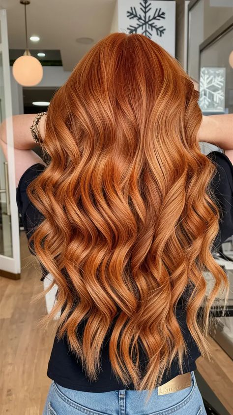 20 Cowboy Copper Hair Color Ideas for 2025: Brunette, Blonde, Short, and DIY Options Hicolor Copper, Copper With Blonde Highlights, Copper With Blonde, Golden Copper Hair, Cowboy Copper Hair, Brunette With Blonde Highlights, Copper Hair Color Ideas, Cowboy Copper, Golden Copper