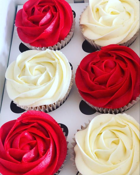 Red Icing Cupcakes, Red Black And White Cupcakes, Red And Gold Cupcakes, Red And White Cupcakes, Hennessy Label, Pharmacy Cake, Cop Cake, Black And White Cupcakes, Anniversary Cupcakes