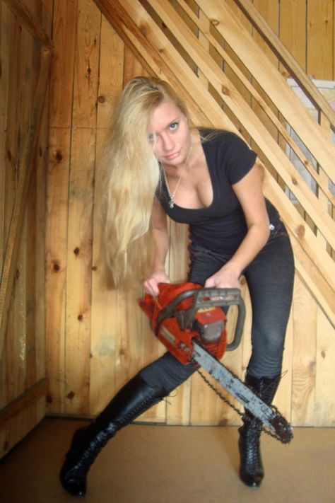 I love chainsaw 02 by EvenSummer.deviantart.com on @DeviantArt Person With Chainsaw Reference, Holding Something Heavy Reference, Chainsaw Poses Reference, Poses With Chainsaw, Chainsaw Pose Reference Drawing, Chainsaw Holding Pose, Holding Chainsaw Reference Drawing, Person Holding Chainsaw Reference, Holding A Chainsaw Reference