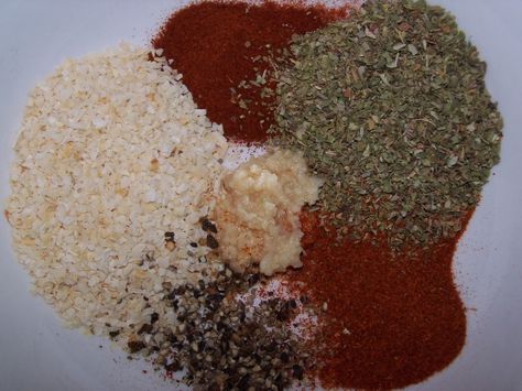 Jamie Olivers Cajun Spicy Rub Recipe - Southern.Food.com Montreal Chicken Seasoning Recipe, Montreal Chicken Seasoning, Jerk Seasoning Recipe, Montreal Chicken, Steak Rub Recipe, Chicken Seasoning Mix, Chicken Seasoning Recipes, Steak Rubs, Spice Mix Recipes