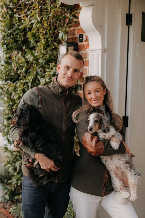 5 Essentials for a Charlie Irons Sunday Roast - Fashion Mumblr English Country Clothing, Cauliflower And Broccoli Cheese, Slow Roasted Pork Shoulder, British Aesthetic, Fashion Mumblr, Waterproof Dog Coats, Travel England, Cotswolds Wedding, Pampered Pooch