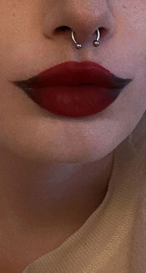 Goth Lipstick, Vampire Beauty, Egirl Tiktok, Makeup Dark, Tiktok Makeup, Vampire Makeup, Aesthetic Goth, Swag Makeup, Halloween Tattoo